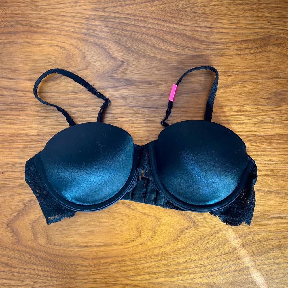 NWT PINK VS Convertible Strapless Bra
